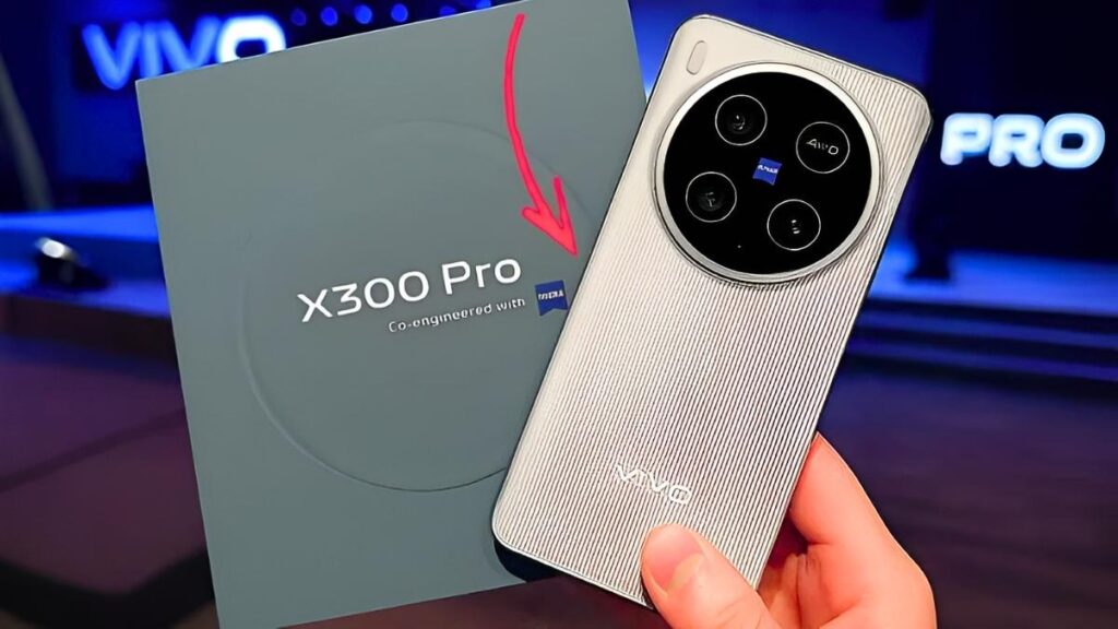 Vivo X300 Pro Launched with 400MP Camera Dimensity 9500 and 7510mAh Battery